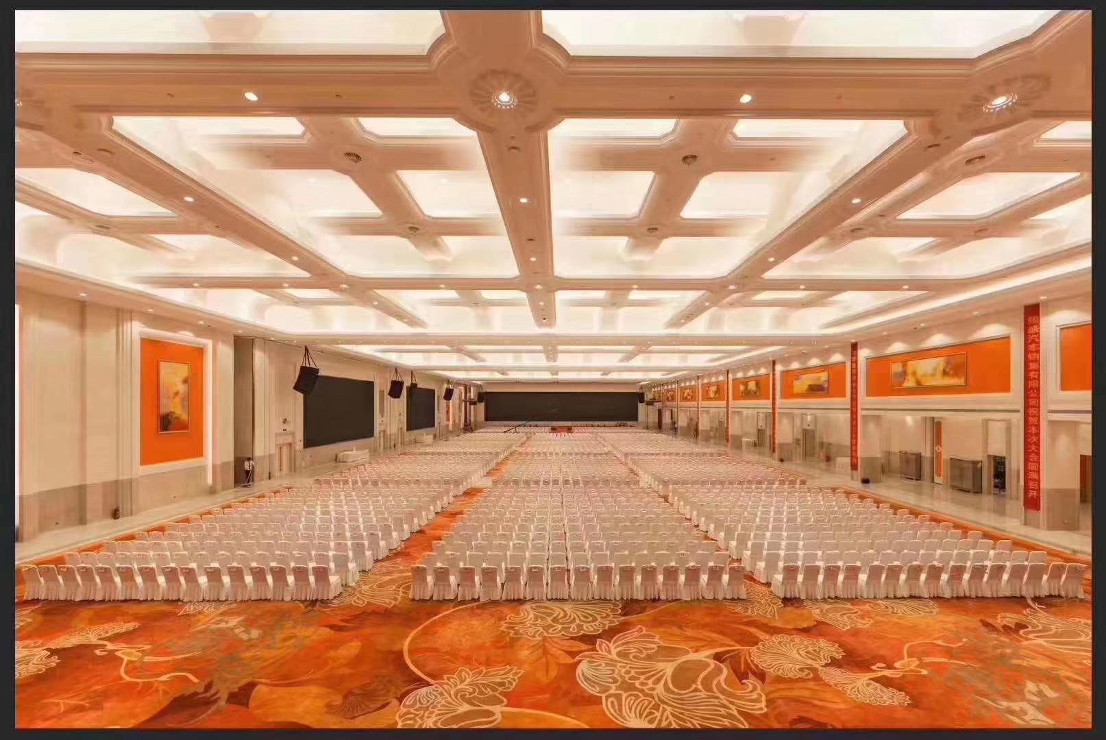 南京五星级酒店最大容纳3000人的会议场地|南京市白金汉爵大酒店的价格与联系方式